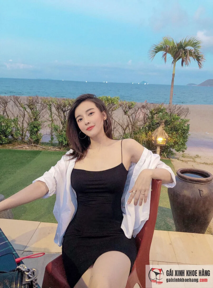 Cao Thái Hà - Nàng “Hoạn Thư” xinh đẹp của showbiz Việt
