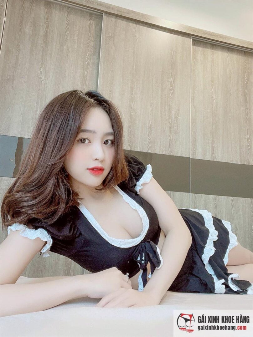 Cùng ngắm nhìn những hình ảnh nóng của Lê Phương Anh