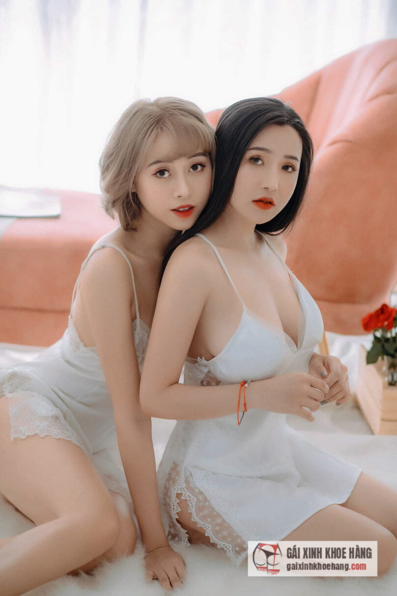 Cùng xem những hình ảnh xinh đẹp nóng bỏng của Việt Phương Thoa
