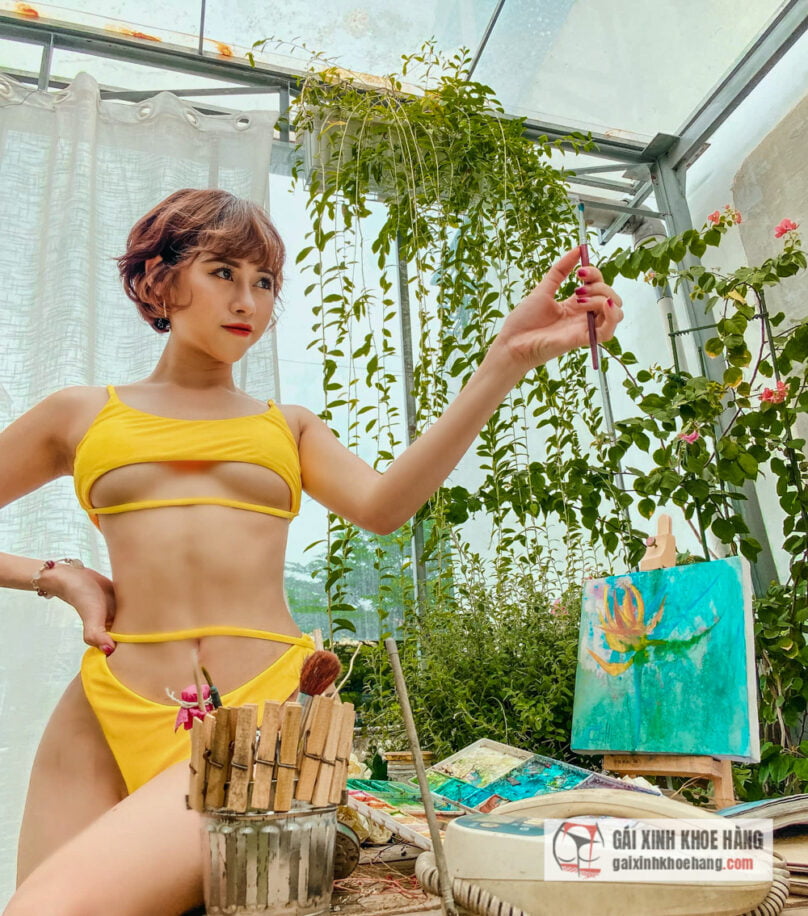 Cùng xem những hình ảnh xinh đẹp nóng bỏng của Việt Phương Thoa