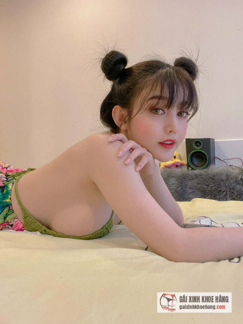 Cùng xem loạt ảnh đẫy đà xôi thịt của DJ Bối Bối!
