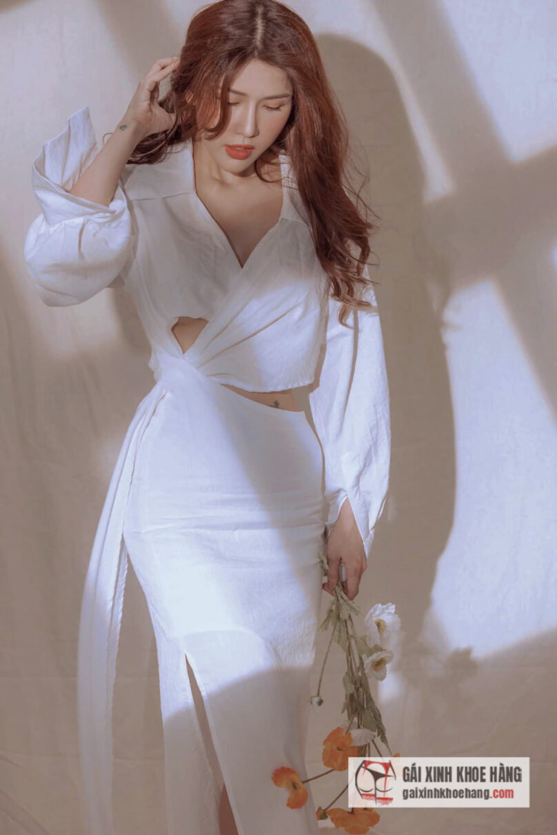 Cùng xem loạt ảnh sexy của người mẫu Nhung Dona! 