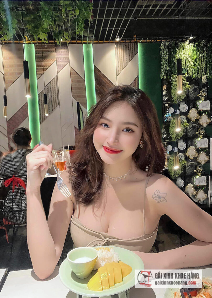 Cùng xem loạt ảnh của Vân Anh khoe dáng cực sexy! 