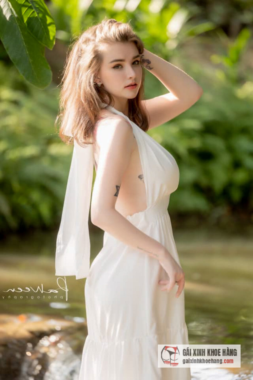 Cùng xem những hình ảnh xinh đẹp tựa thiên thần của Jessie Vard