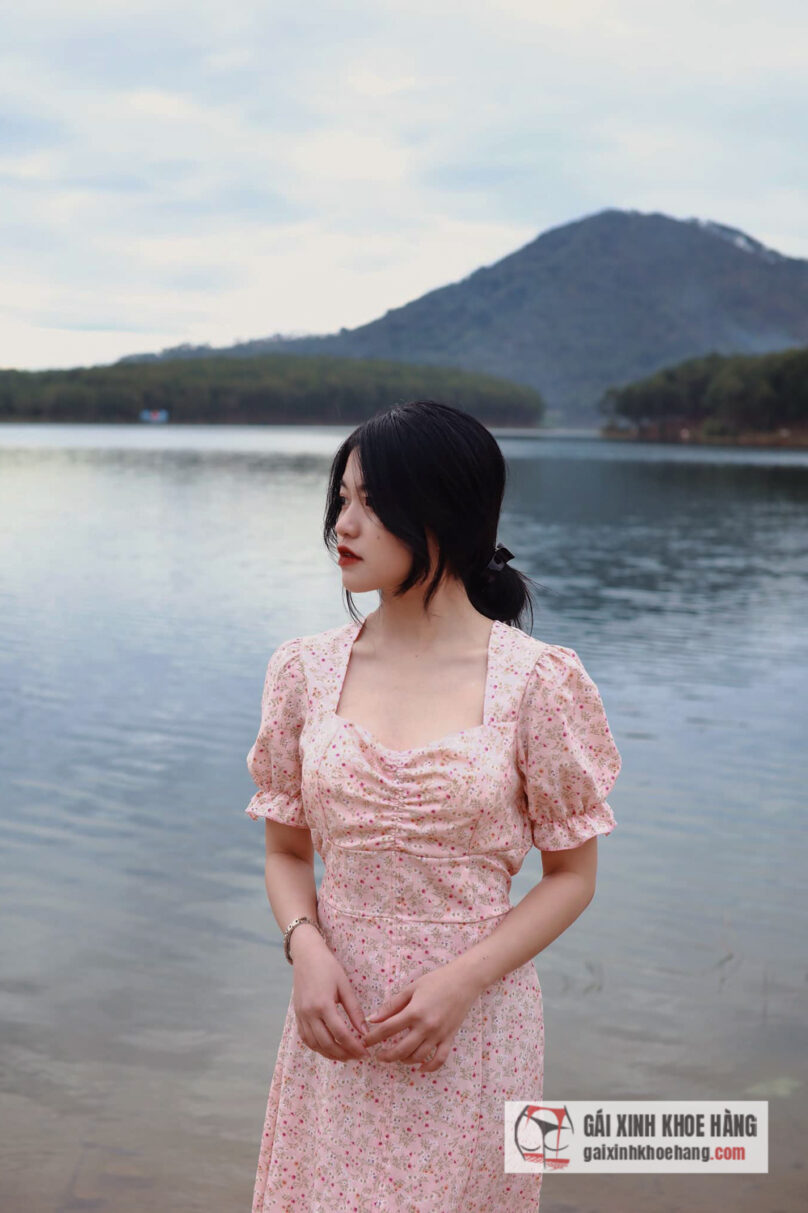 Cùng ngắm loạt ảnh xinh đẹp đáng yêu của hot teen Phương Linh!