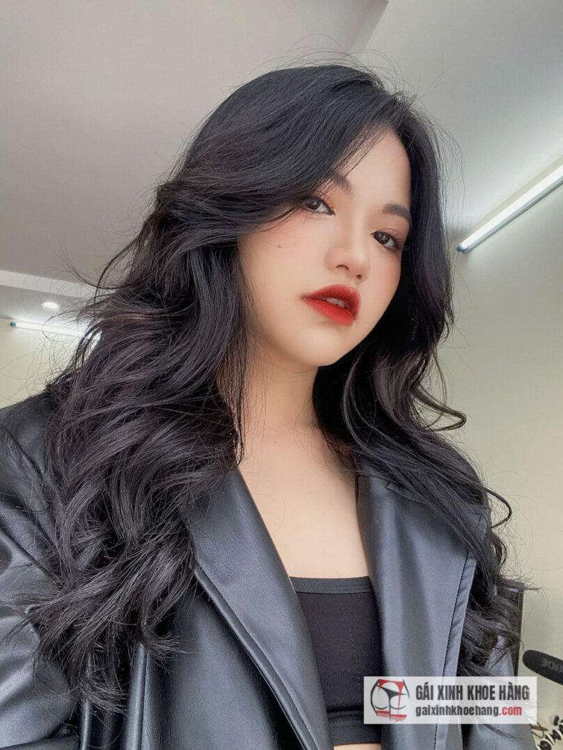 Cùng ngắm loạt ảnh xinh đẹp đáng yêu của hot teen Phương Linh!