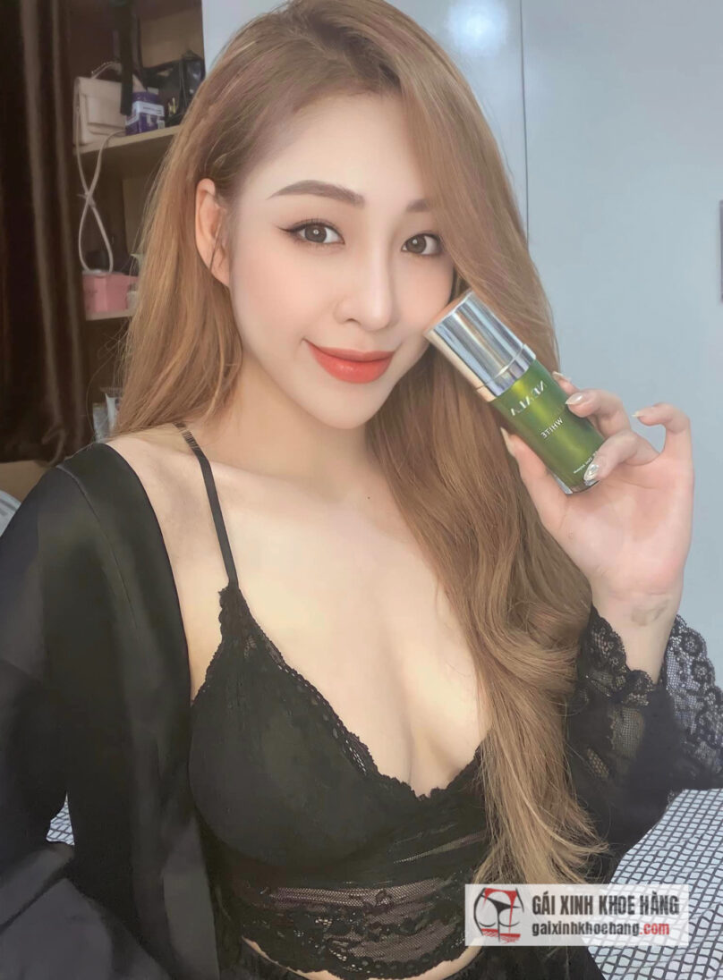 Cùng ngắm loạt ảnh khoe body nóng bỏng của Thu Trang!