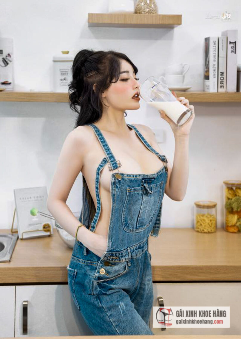 Người mẫu ảnh sexy Ngọc Anh lộ tin đồn tình cảm với thành viên HKT