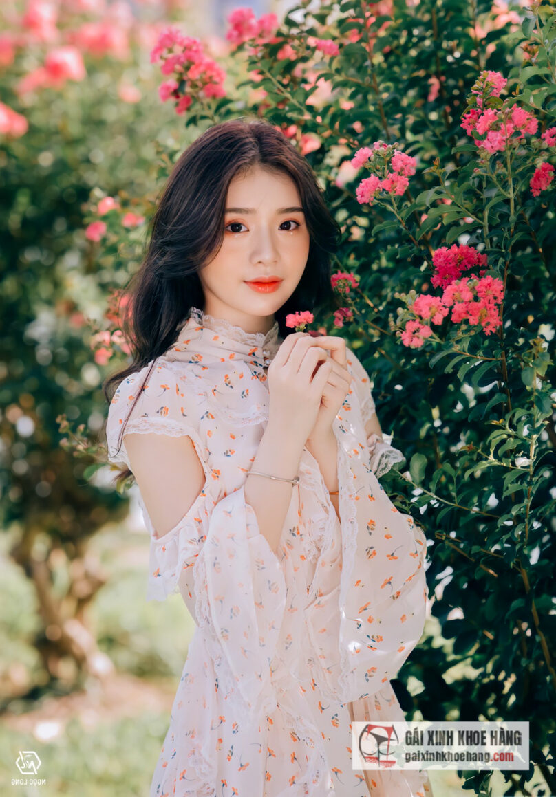 Cùng xem loạt ảnh xinh đẹp tựa thiên thần của Ngọc Lan!