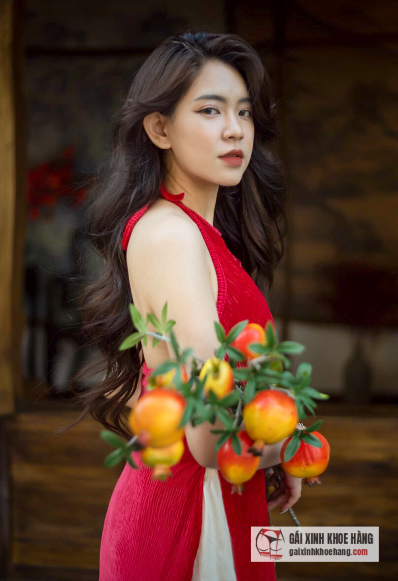 Cùng xem loạt ảnh với khoảnh khắc xinh đẹp của Khánh Ngọc!