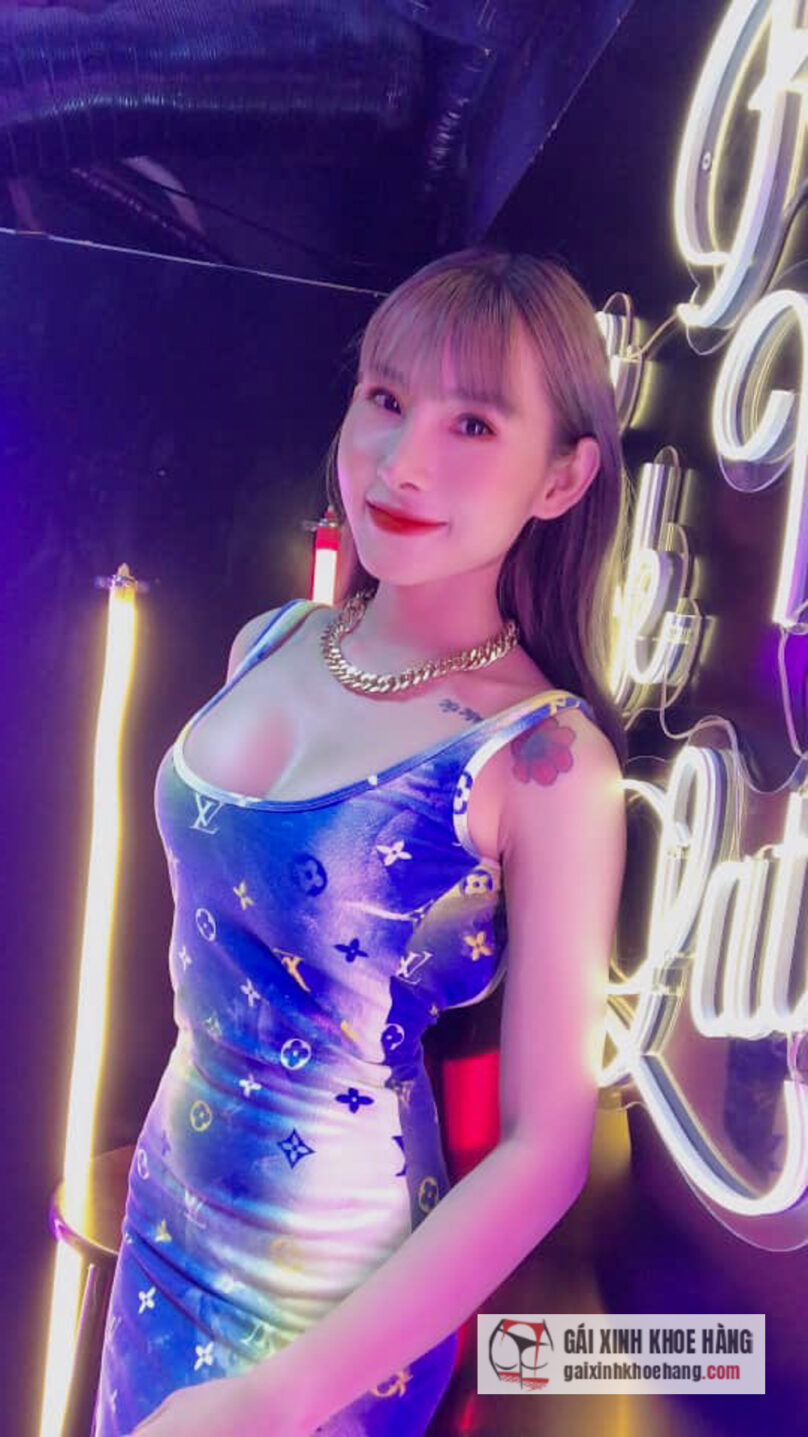 Vẻ đẹp ngọt ngào quyến rũ của diễn viên DJ Tina Thảo