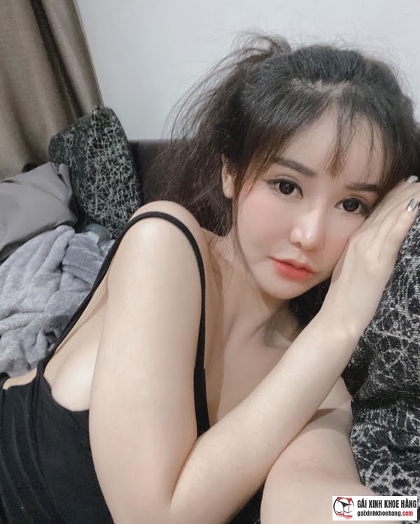 Người mẫu Blue Jirarat cực hot