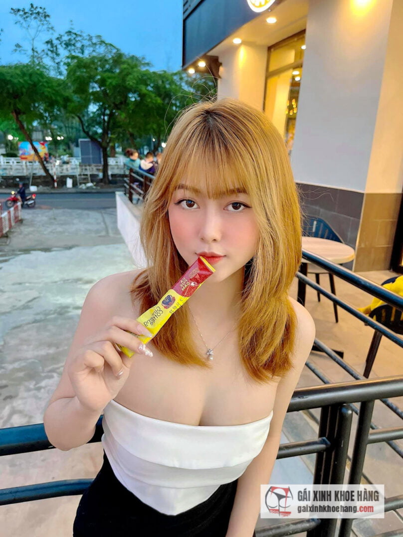 Cùng xem loạt ảnh nóng bỏng của người mẫu trẻ Trà My!