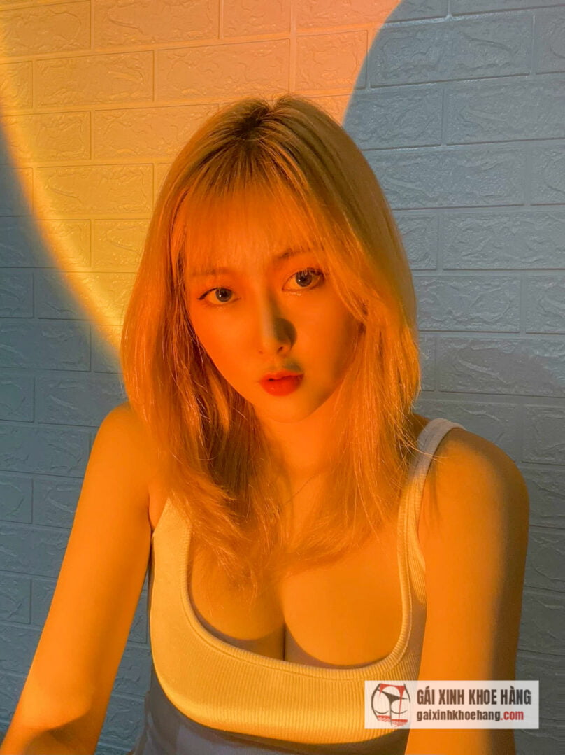 Nguyễn Trà My – hot girl gợi cảm của xứ Huế mộng mơ