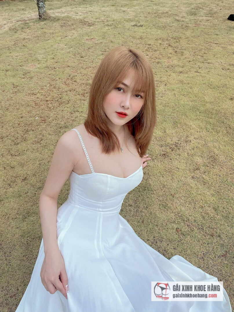 Cùng xem loạt ảnh nóng bỏng của người mẫu trẻ Trà My!