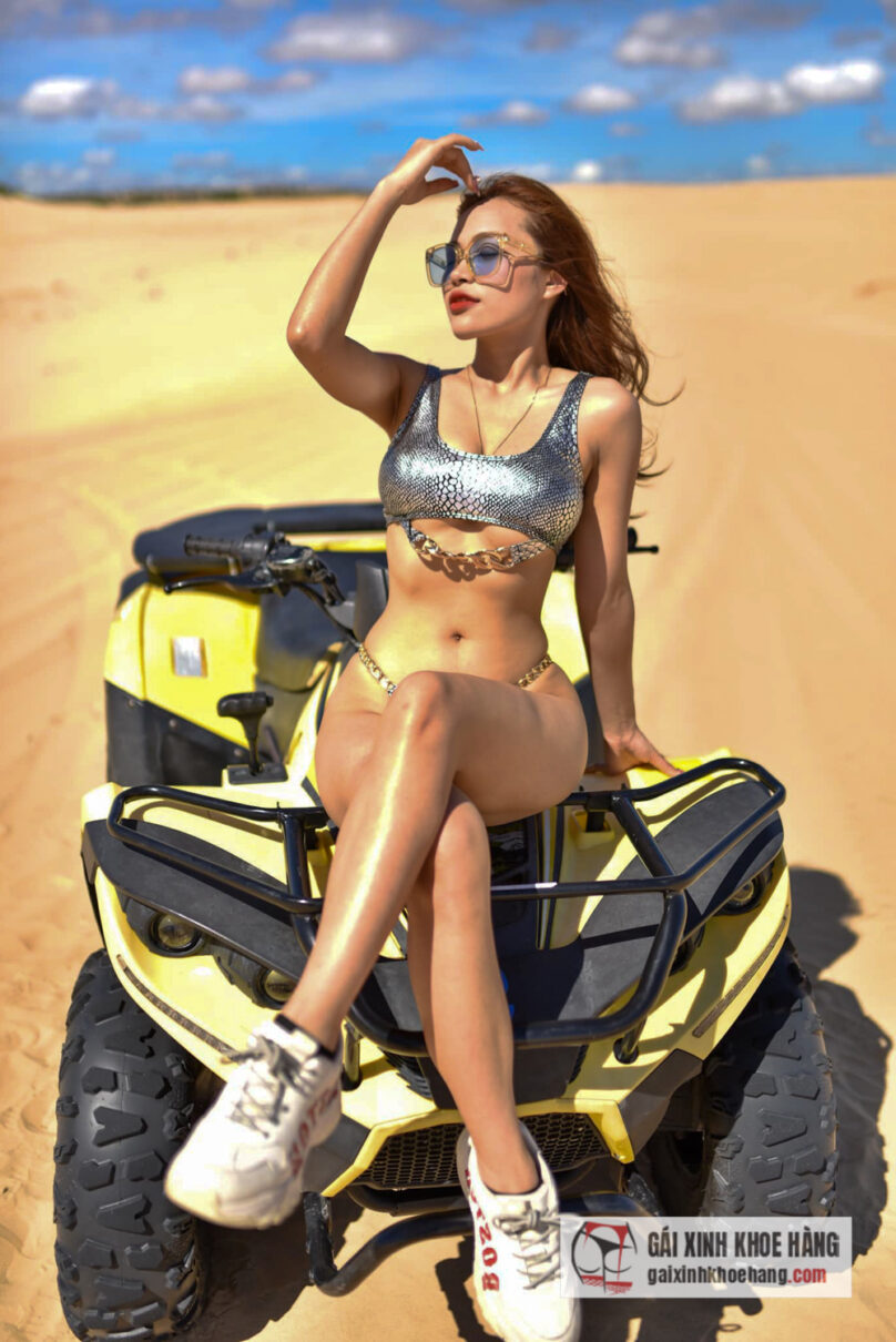 Hot girl Kiều Oanh khoe thân hình nóng bỏng khó cưỡng lại