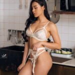 Cùng xem loạt ảnh khoe thân hình sexy trong phòng tập của Phương Trang!