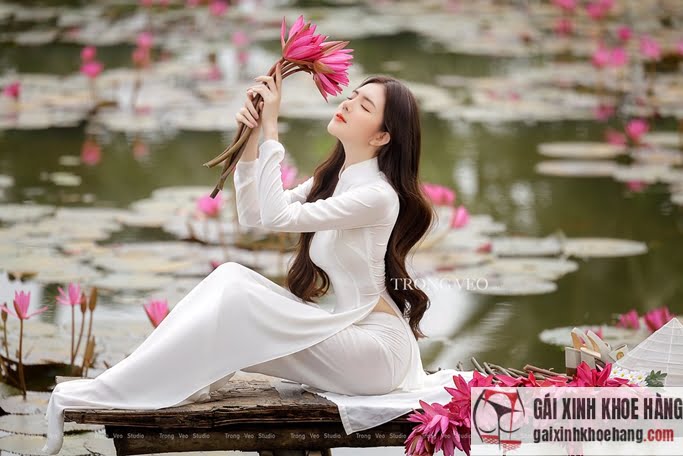 ảnh áo dài sexy