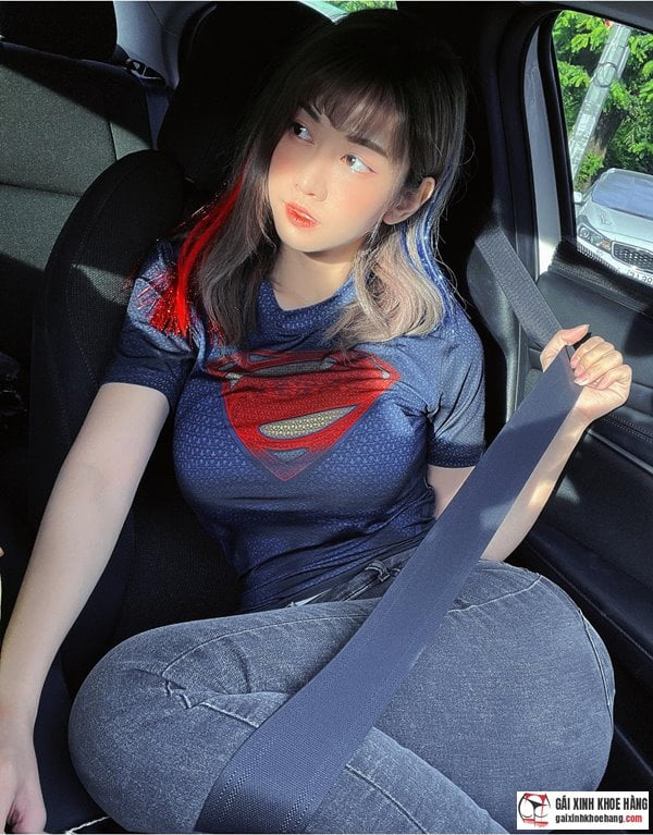Hot girl Lê Bống sexy siêu hấp dẫn