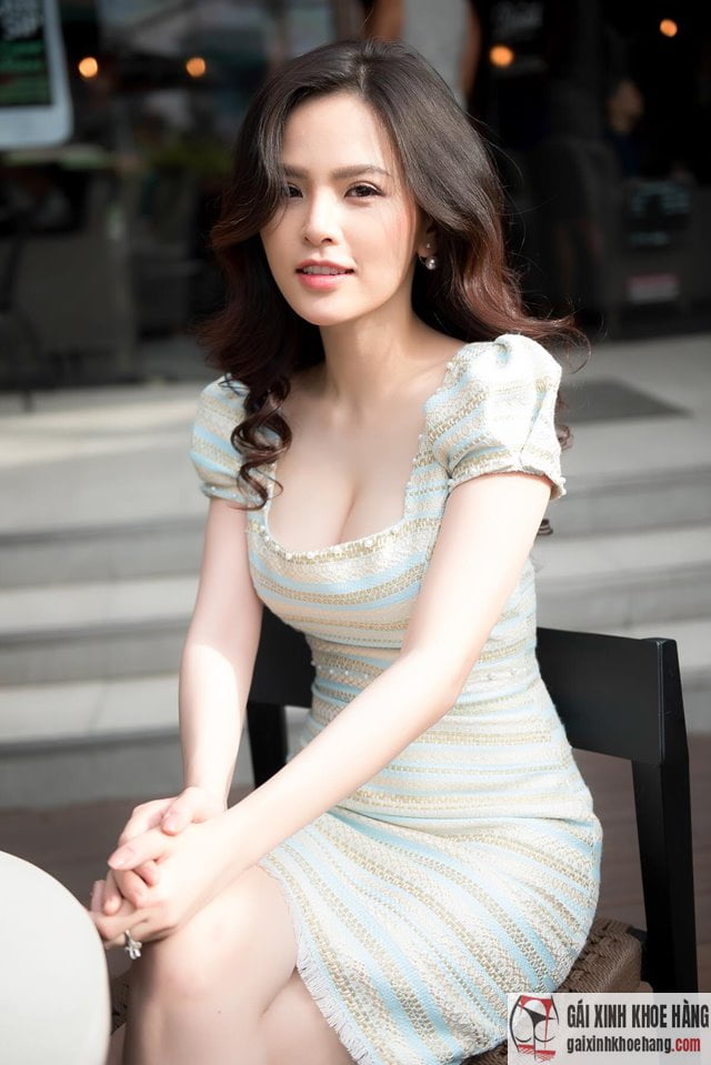 ảnh phi huyền trang sexy gợi cảm