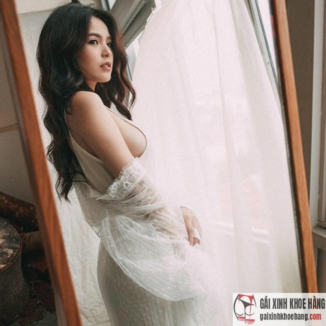 ảnh phi huyền trang sexy gợi cảm