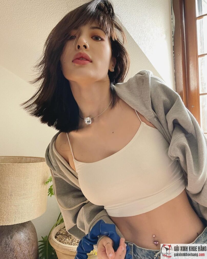 ảnh huyna sexy