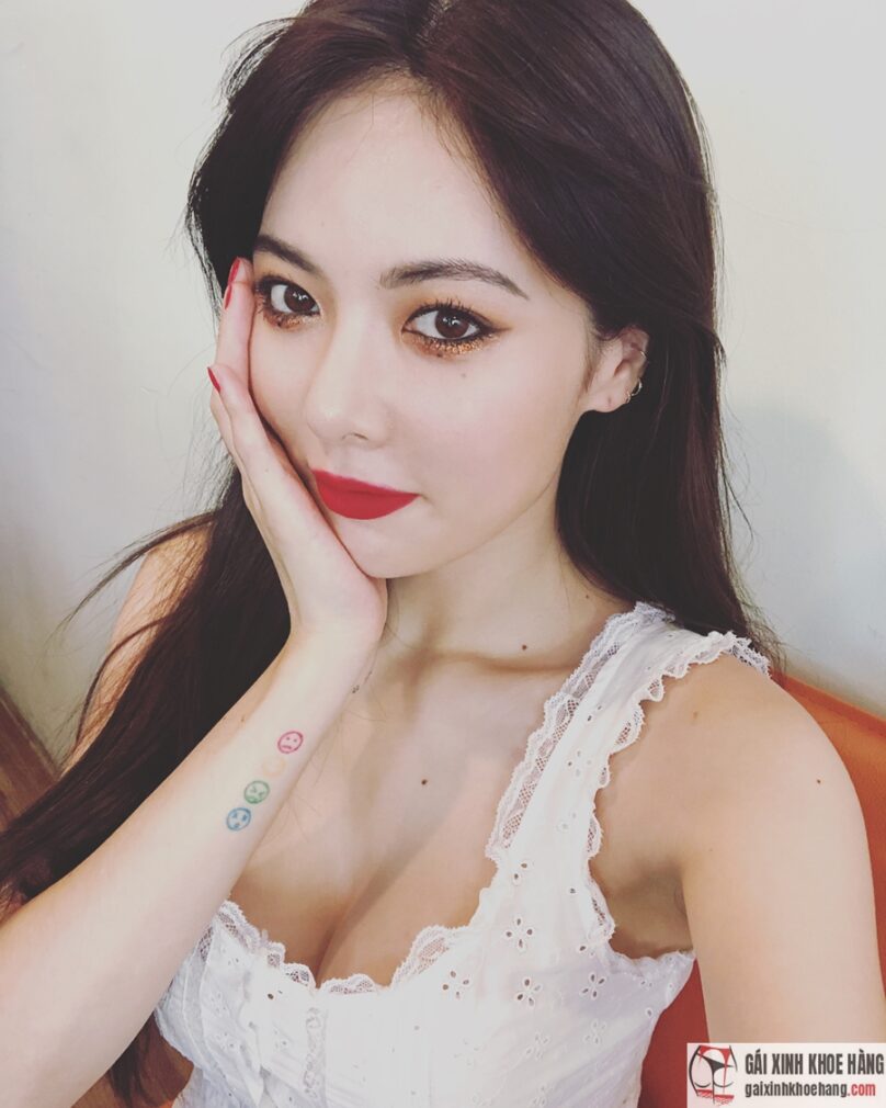 ảnh huyna sexy