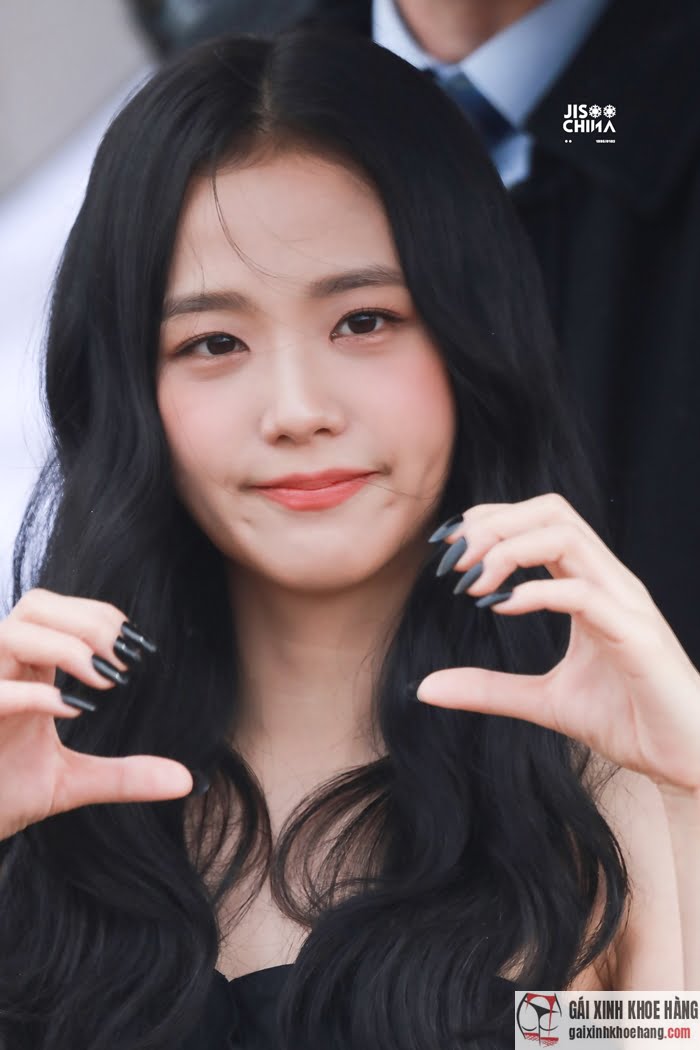 ảnh jisoo dễ thương