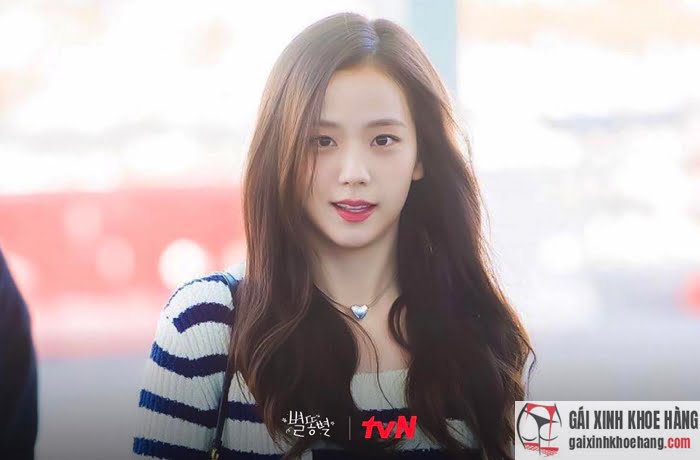 ảnh jisoo dễ thương quyến rũ