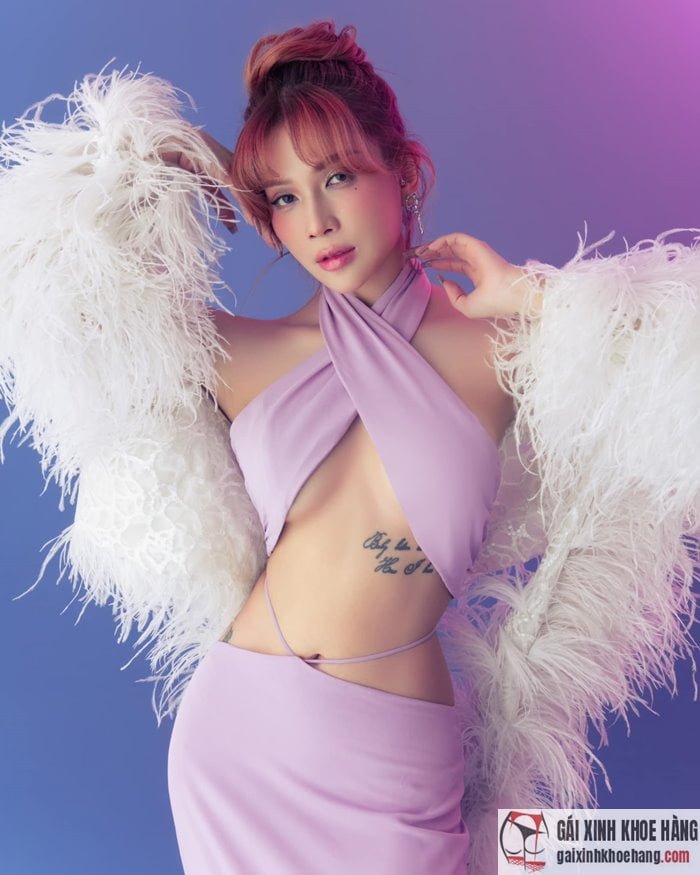 ảnh khả như sexy khoe hàng