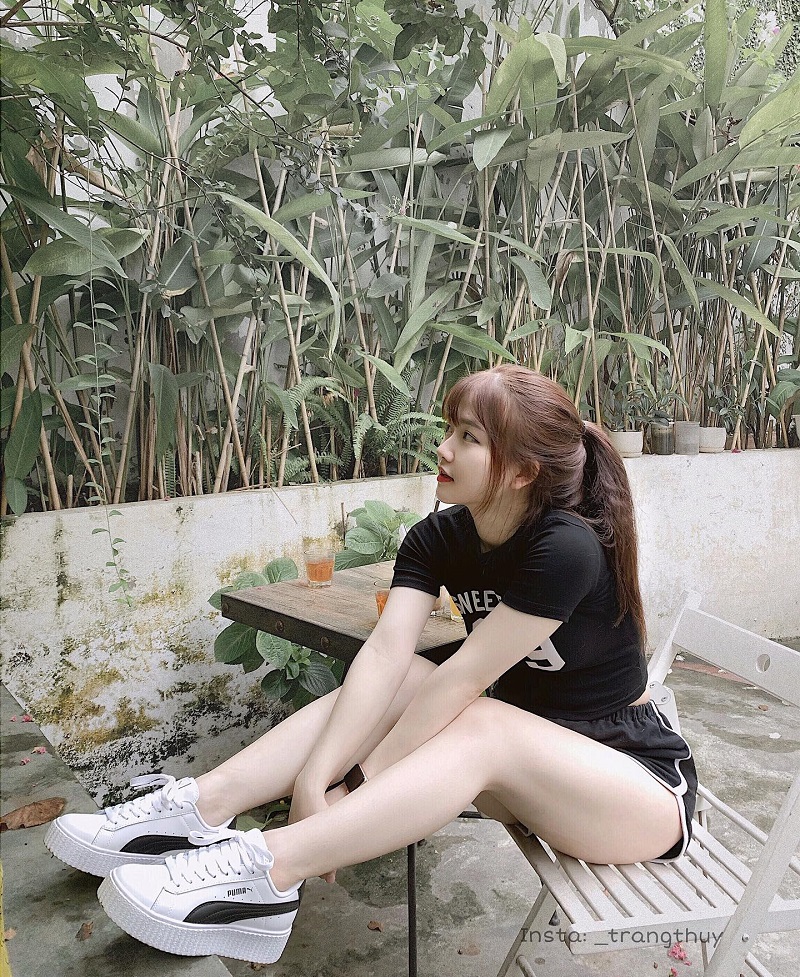 Hot Girl Nguyễn Thị Thùy Trang dáng cực nuột