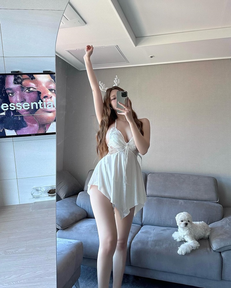 Hot Girl Choi Somi khoe vòng 1 căng tròn3