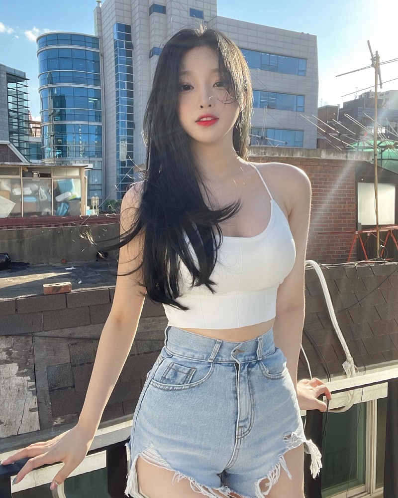 Hot Girl Han Kyung xinh xắn3
