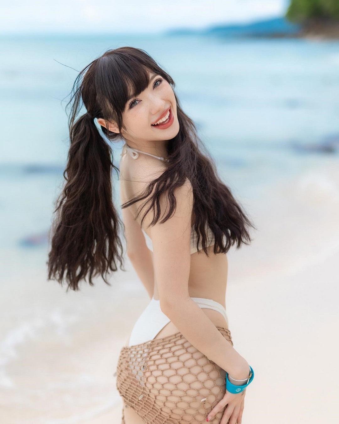ảnh Jannine Weigel bikini1