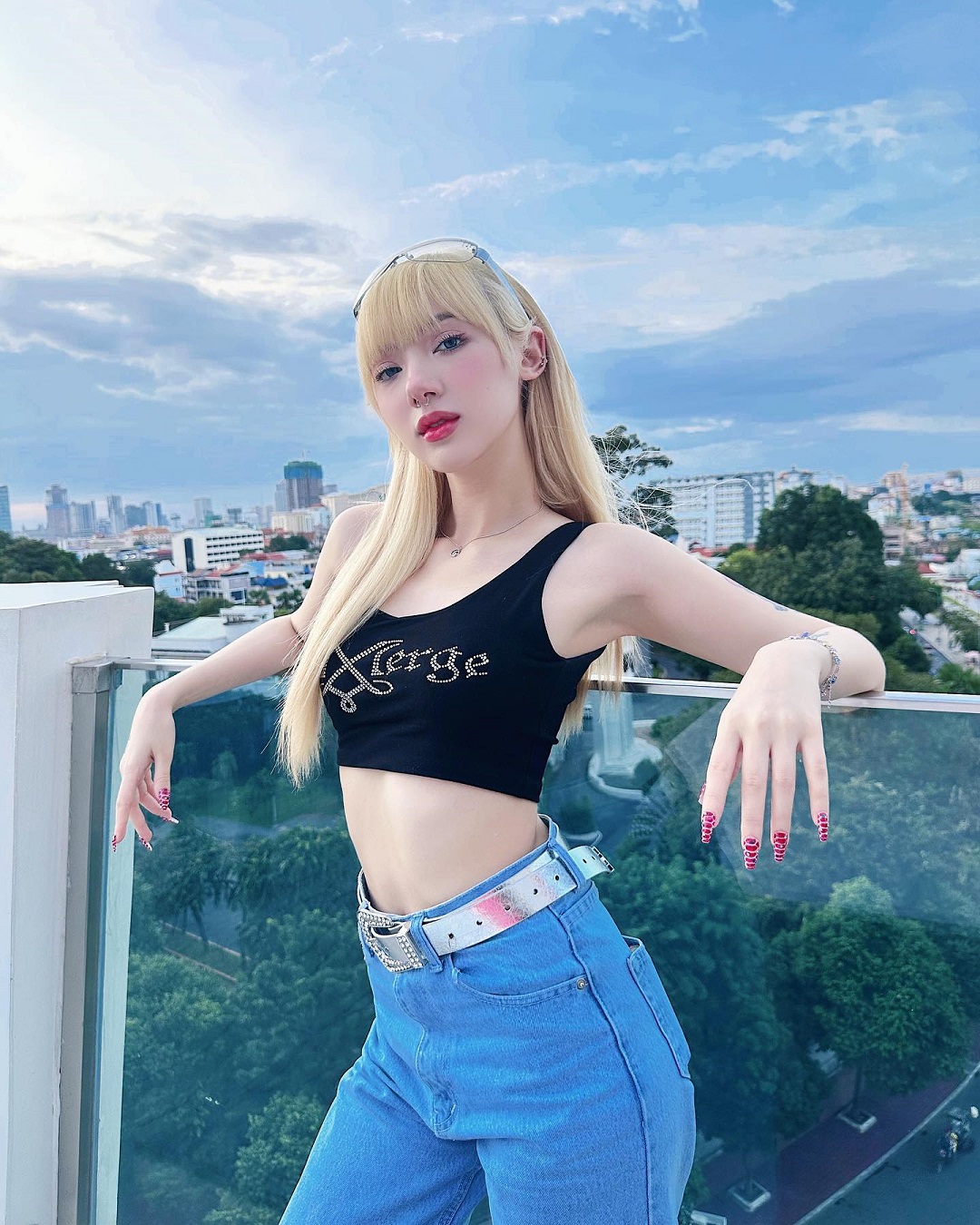 ảnh Jannine Weigel 2