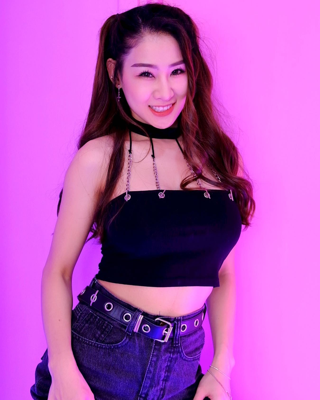 DJ Oxy xinh xắn1